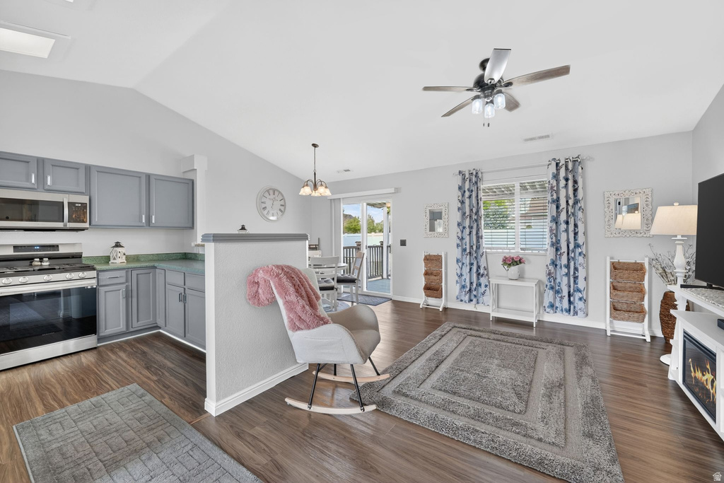 2190 W 1450 N Layton, UT 84041