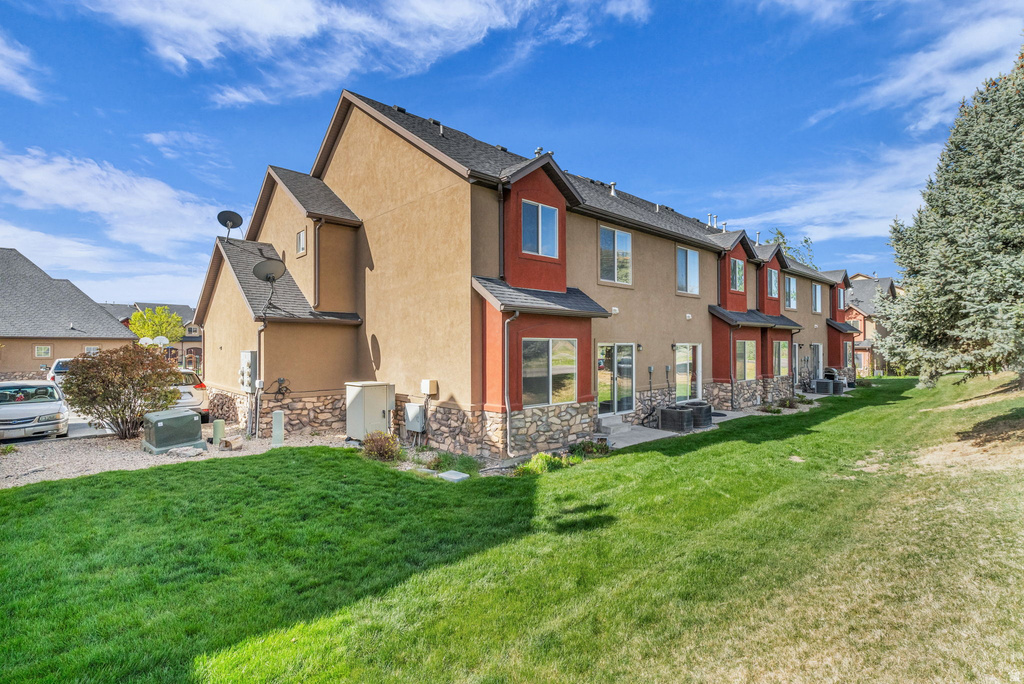 902 W 260 S Pleasant Grove, UT 84062