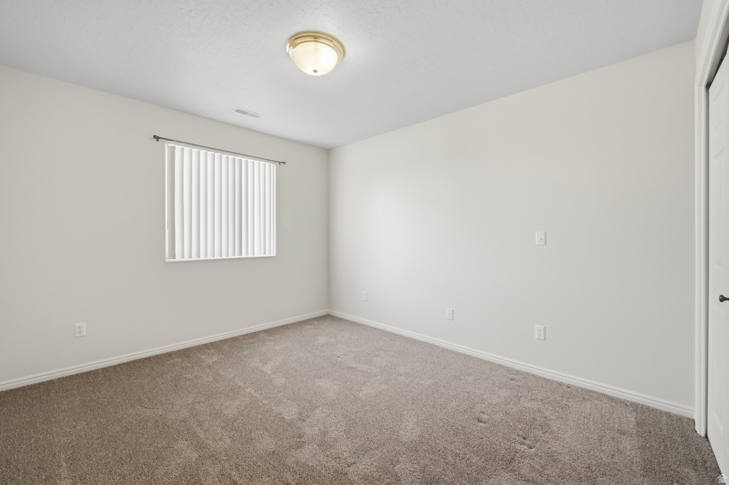 5145 S 350 E Washington Terrace, UT 84405