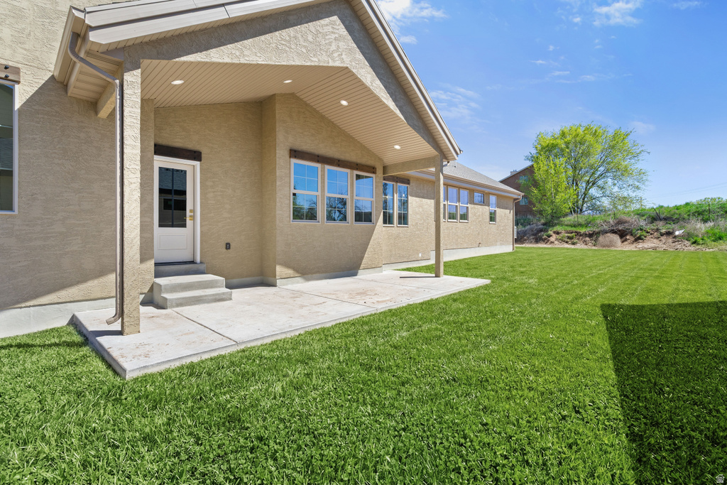 3268 S 4950 W West Haven, UT 84401