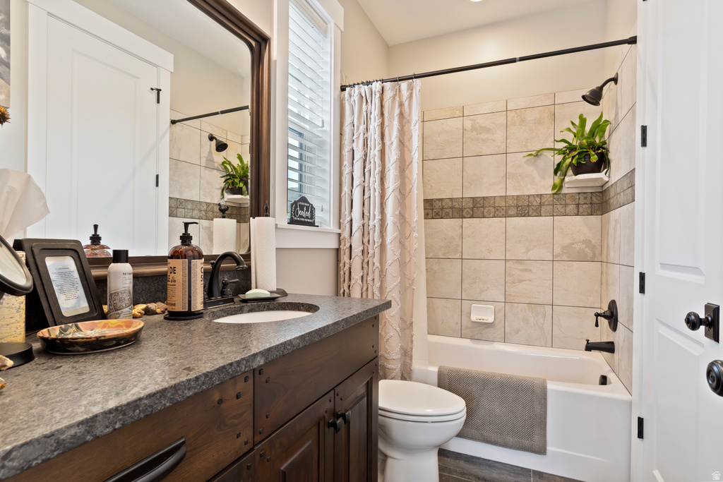 10004 E 325 S Huntsville, UT 84317