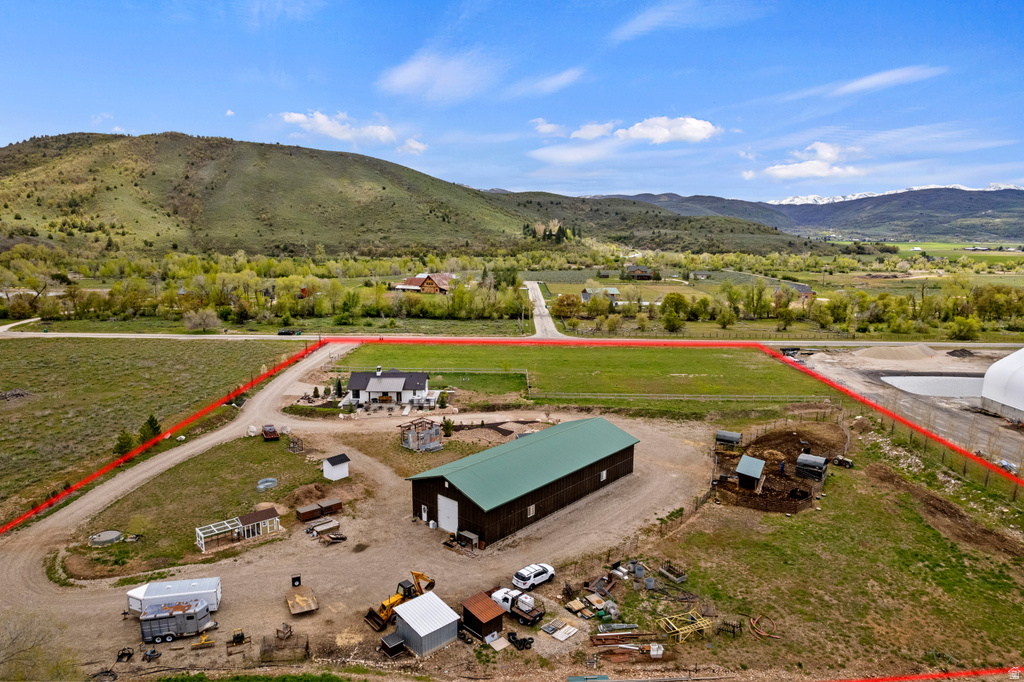 10004 E 325 S Huntsville, UT 84317