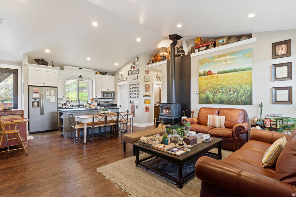 10004 E 325 S Huntsville, UT 84317