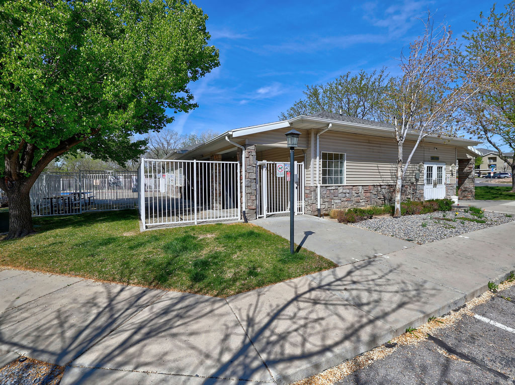 3849 S SALT RIVER WAY #1 South Salt Lake, UT 84119