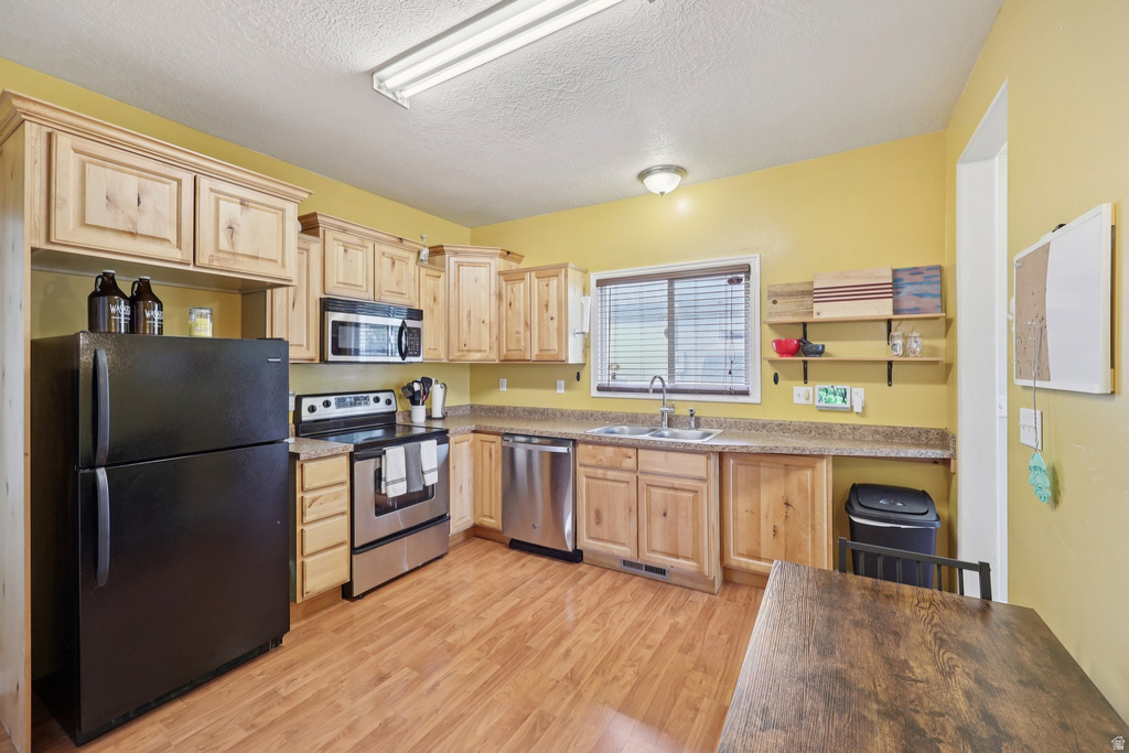 2648 S 8800 W Magna, UT 84044