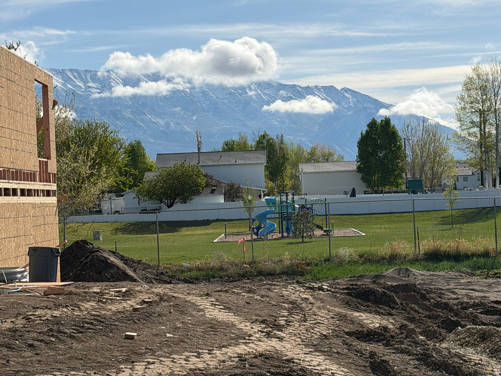 661 S 1600 W Lehi, UT 84043