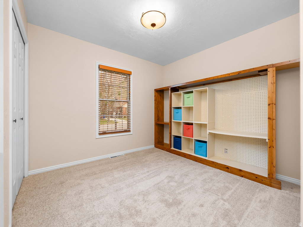 1239 SHERIDAN DR Ogden, UT 84404