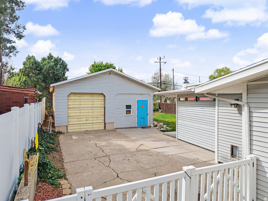 1239 SHERIDAN DR Ogden, UT 84404