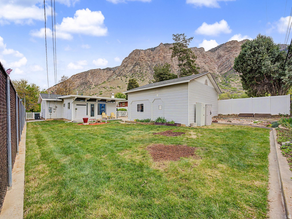 1239 SHERIDAN DR Ogden, UT 84404