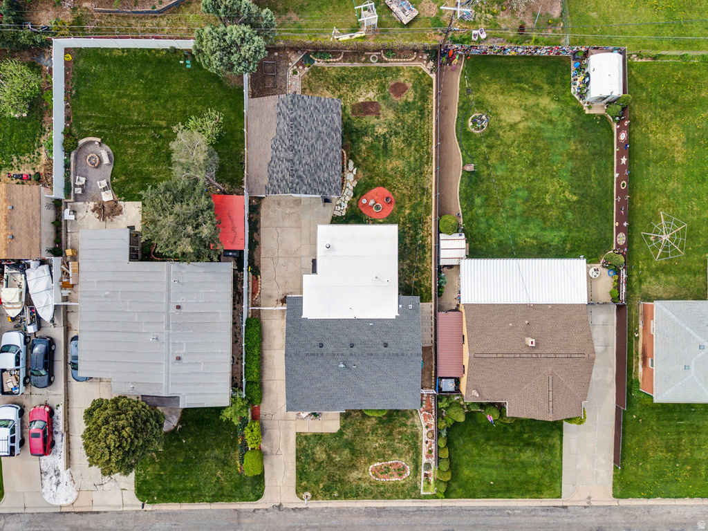 1239 SHERIDAN DR Ogden, UT 84404