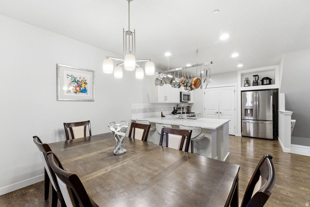 1196 W CLARK LN Farmington, UT 84025