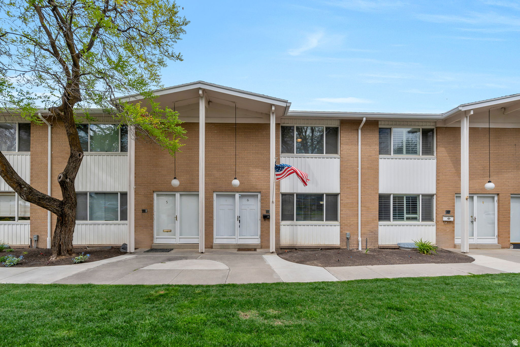 825 E THREE FOUNTAINS CIR #6 Murray, UT 84107