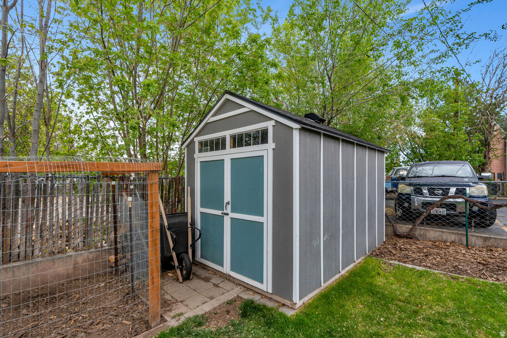 140 S 100 E Payson, UT 84651