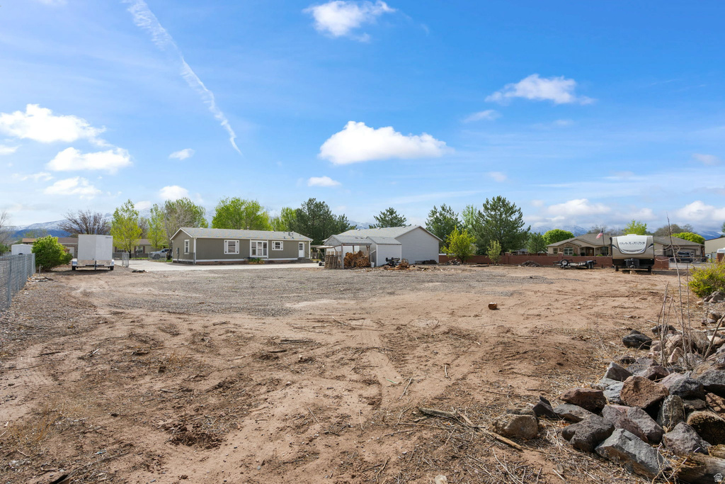 115 N 350 E Elsinore, UT 84724