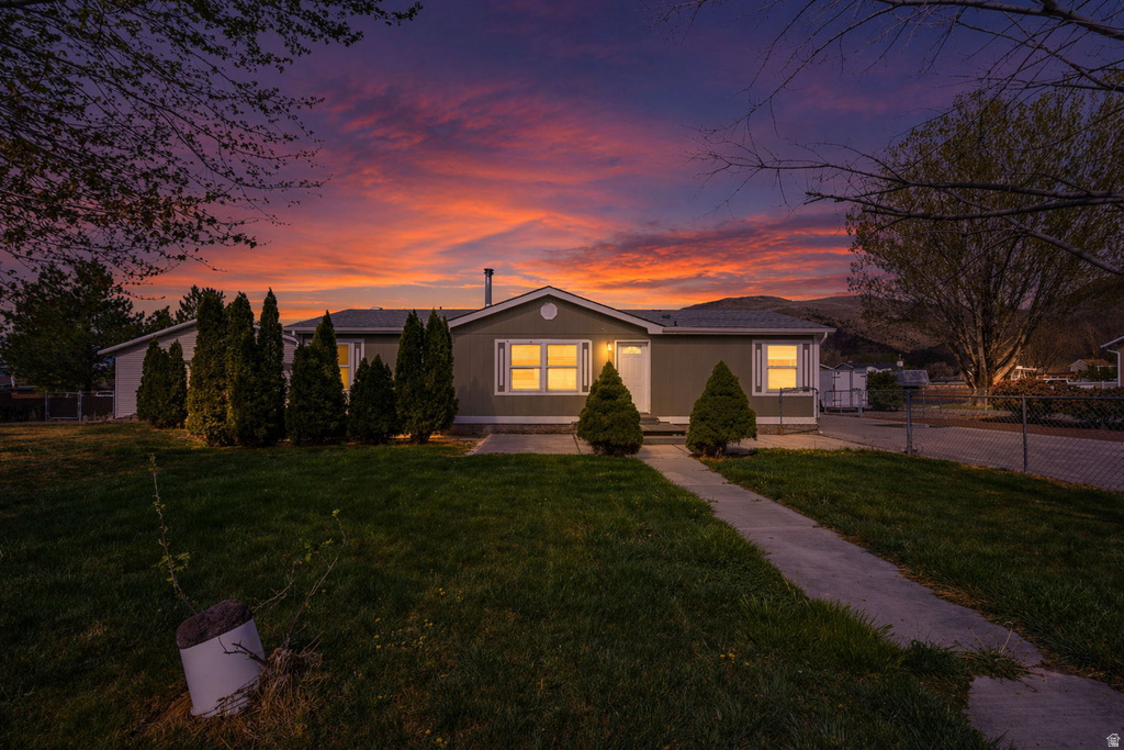 115 N 350 E Elsinore, UT 84724