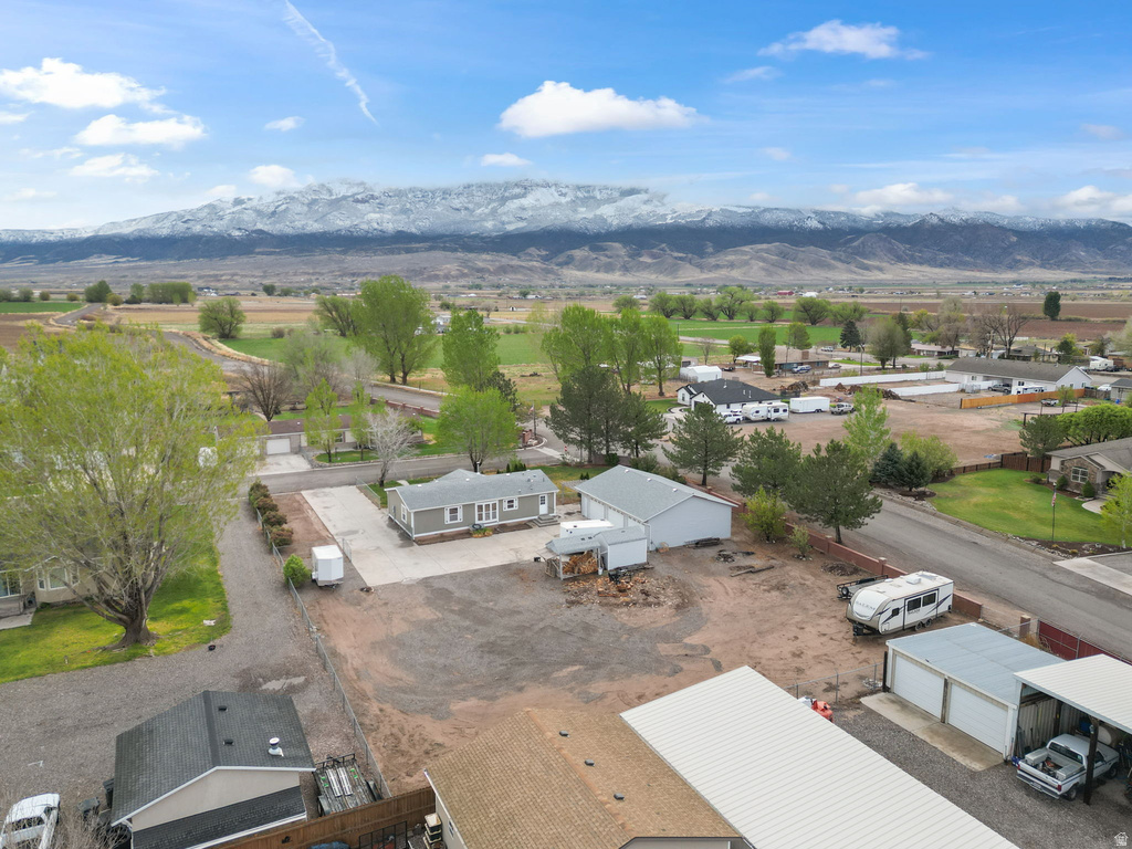 115 N 350 E Elsinore, UT 84724