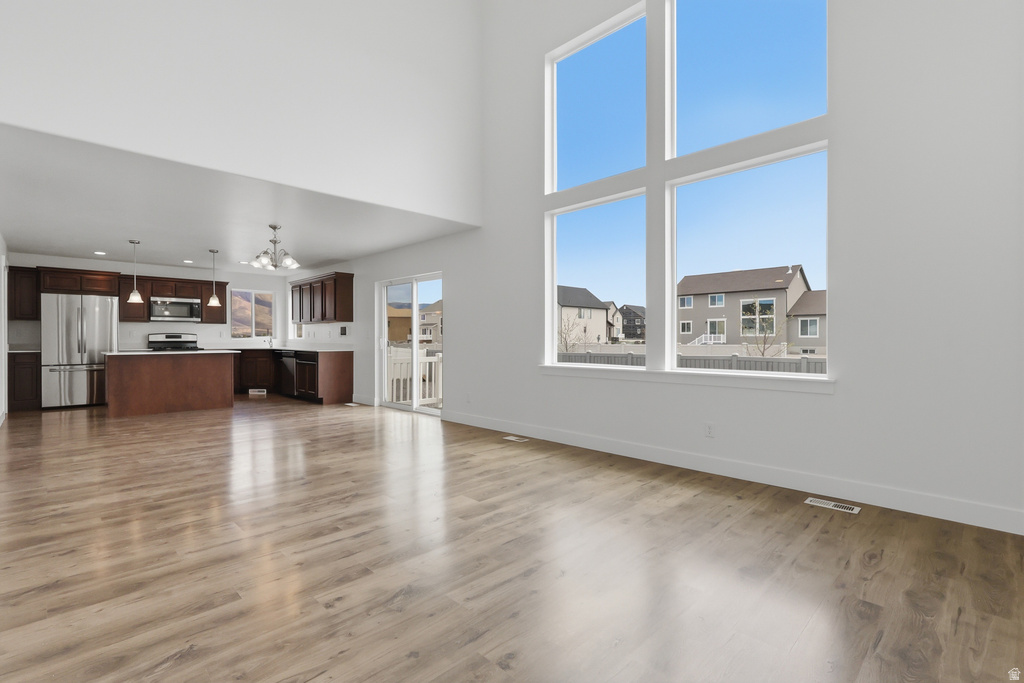 166 E CRANER PEAK DR Eagle Mountain, UT 84005