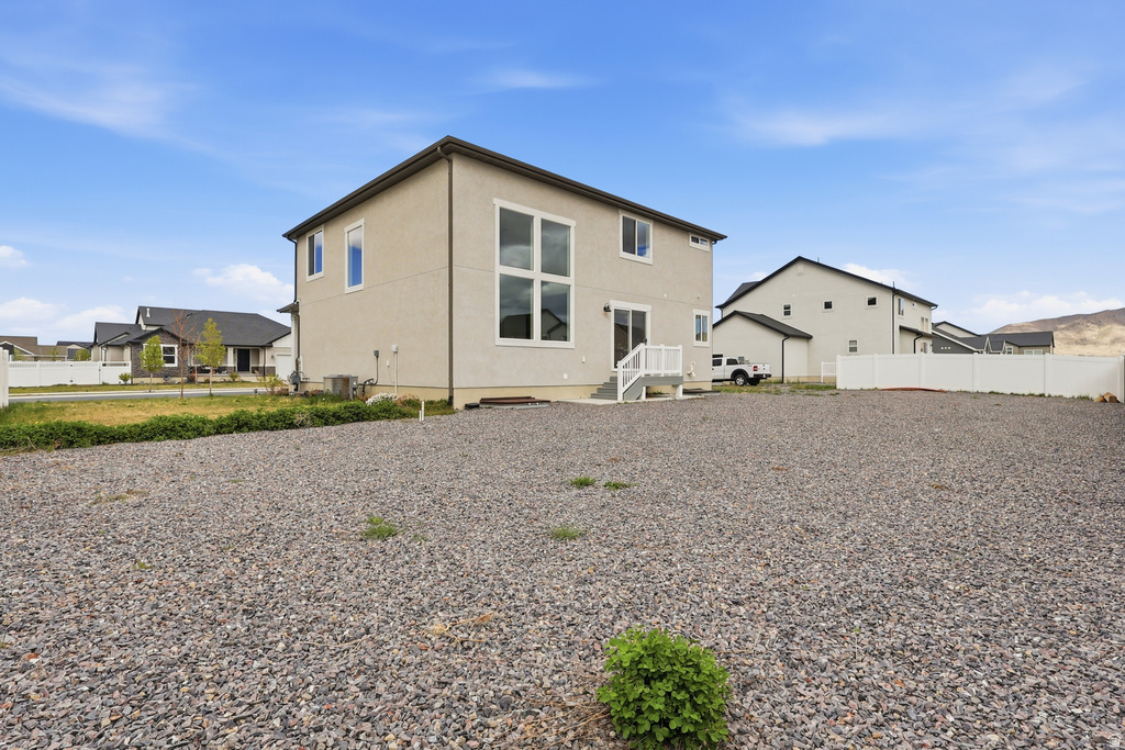 166 E CRANER PEAK DR Eagle Mountain, UT 84005