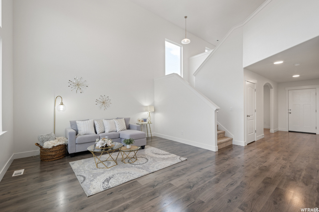 166 E CRANER PEAK DR Eagle Mountain, UT 84005