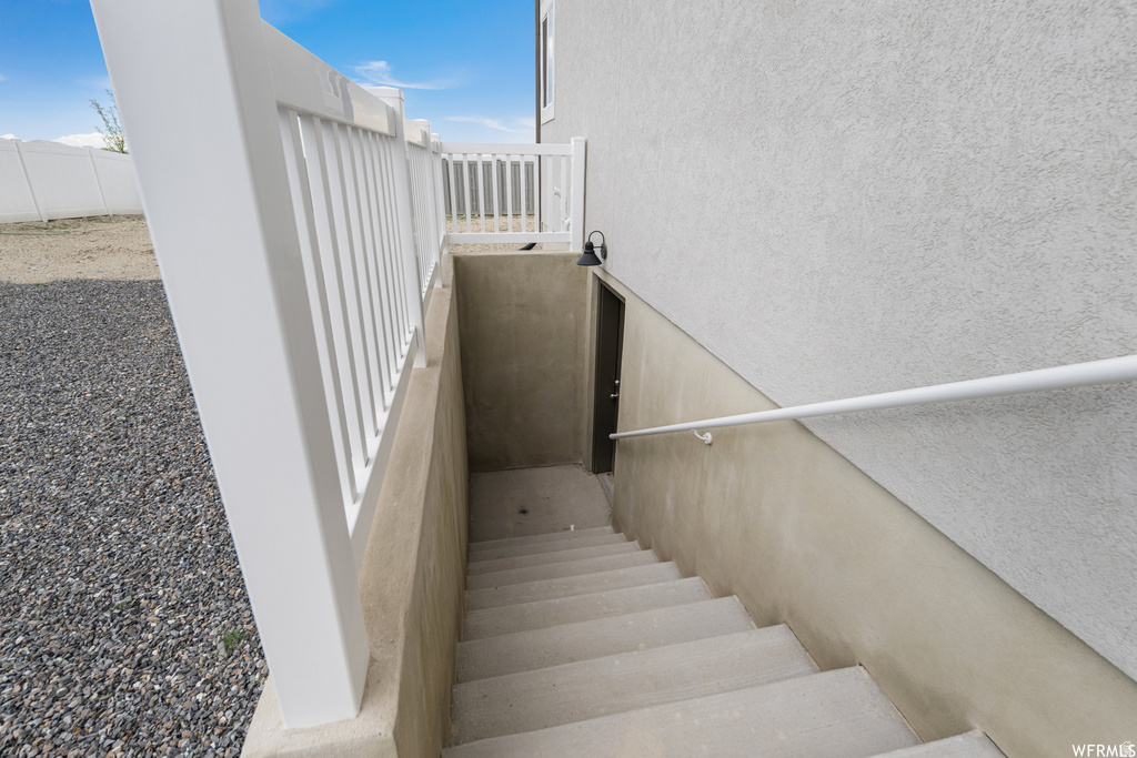 166 E CRANER PEAK DR Eagle Mountain, UT 84005