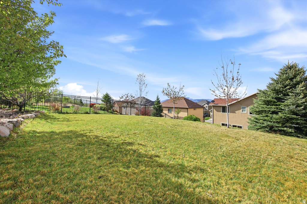 4412 N FOXTRAIL DR Lehi, UT 84043