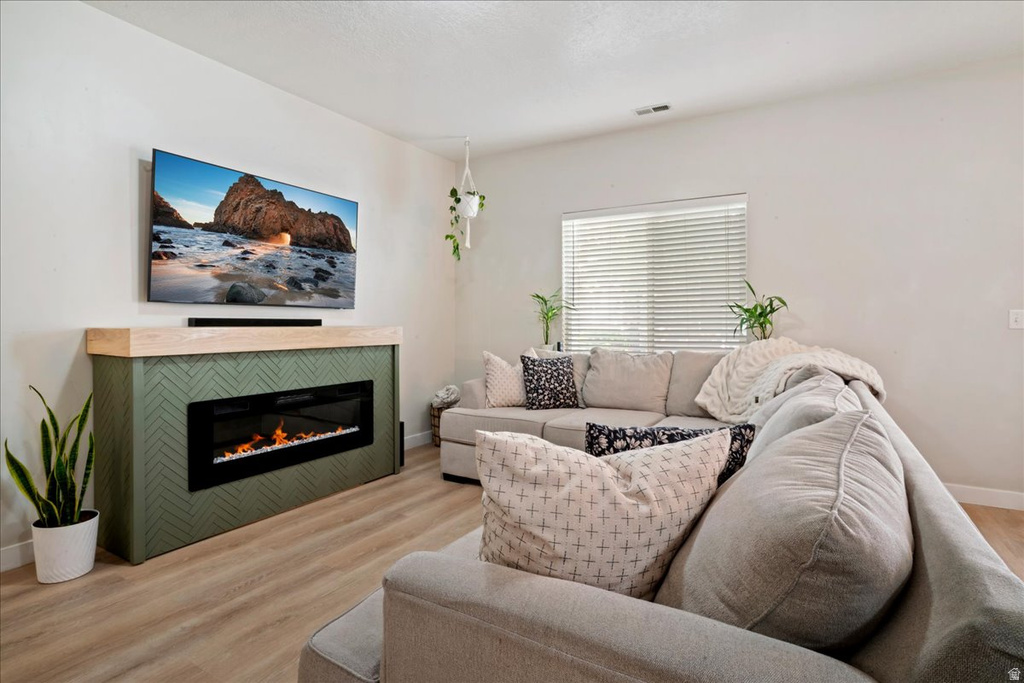 371 S 790 W Pleasant Grove, UT 84062