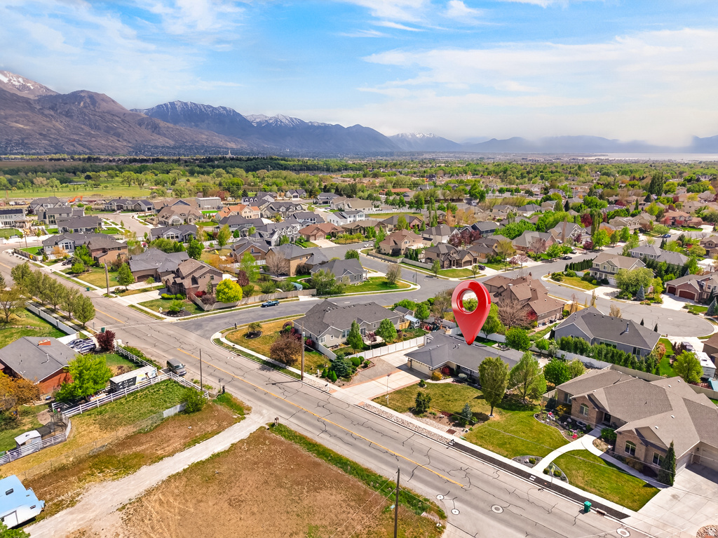 5725 W 9600 N Highland, UT 84003