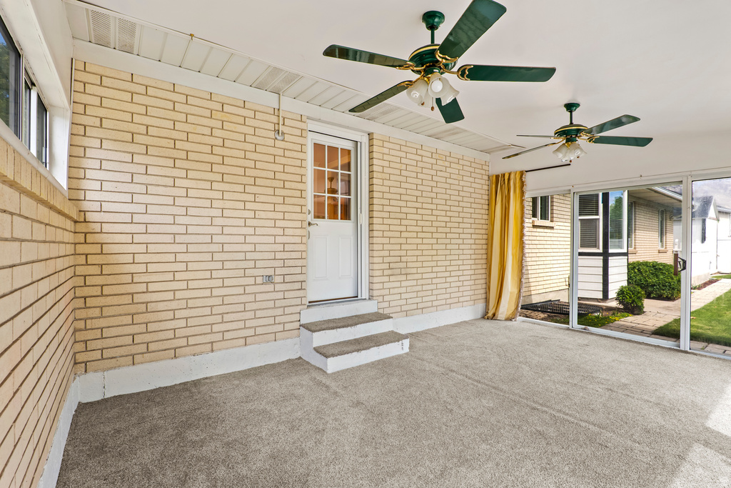 5725 W 9600 N Highland, UT 84003