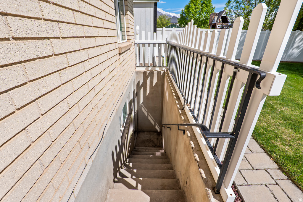 5725 W 9600 N Highland, UT 84003