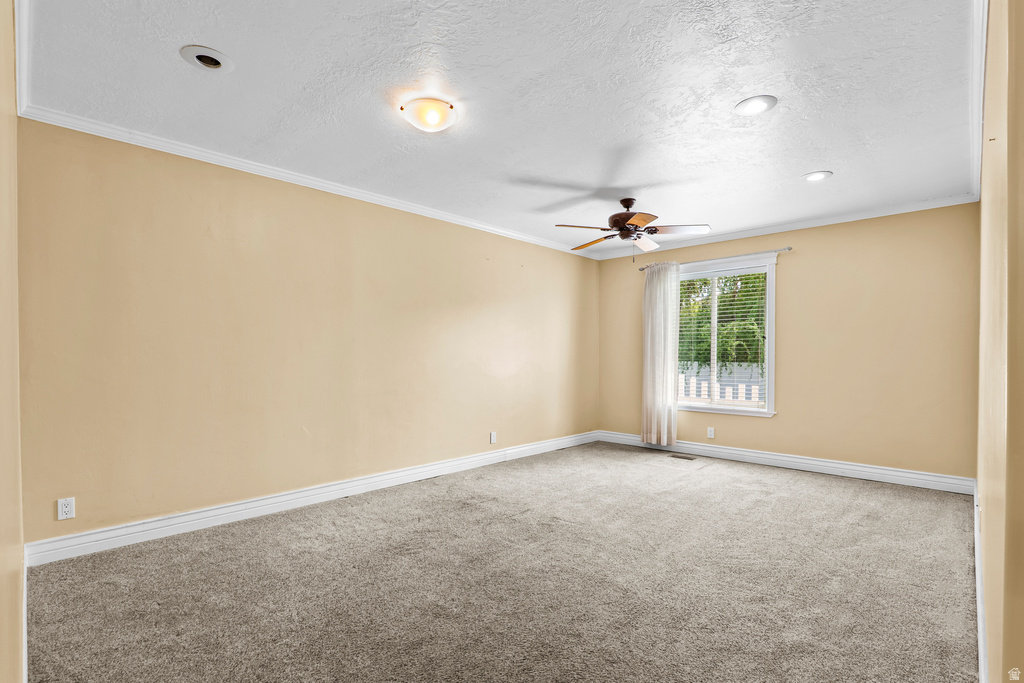 5725 W 9600 N Highland, UT 84003