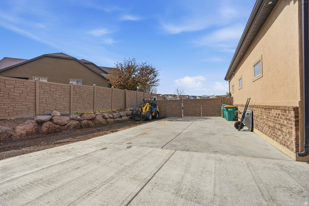 3317 W TUCANNON CV Bluffdale, UT 84065