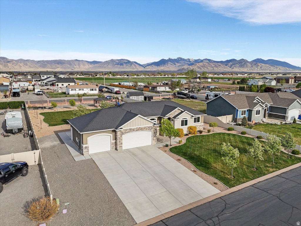 413 S ROADSTER LN Grantsville, UT 84029