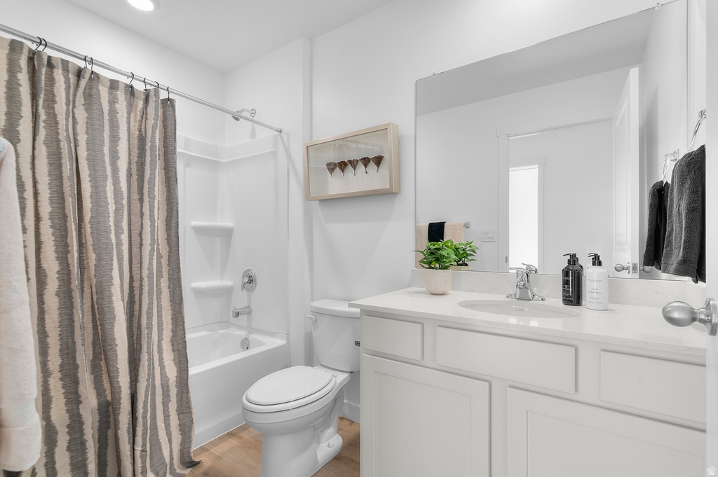 556 E LEVENGROVE DR #242 Lehi, UT 84048