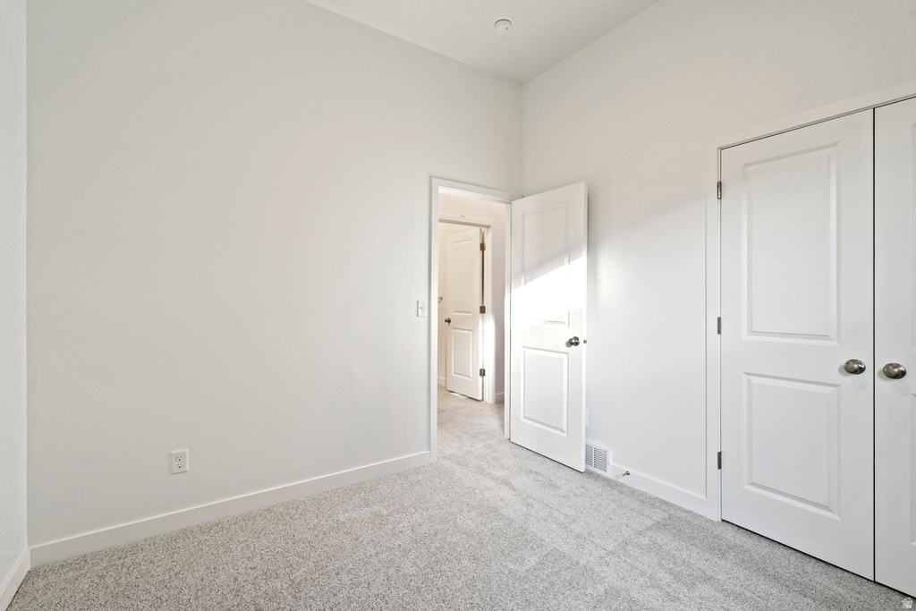 7214 S SAGE RD West Jordan, UT 84081