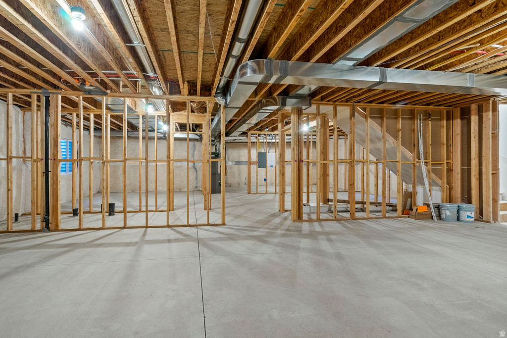 7214 S SAGE RD West Jordan, UT 84081