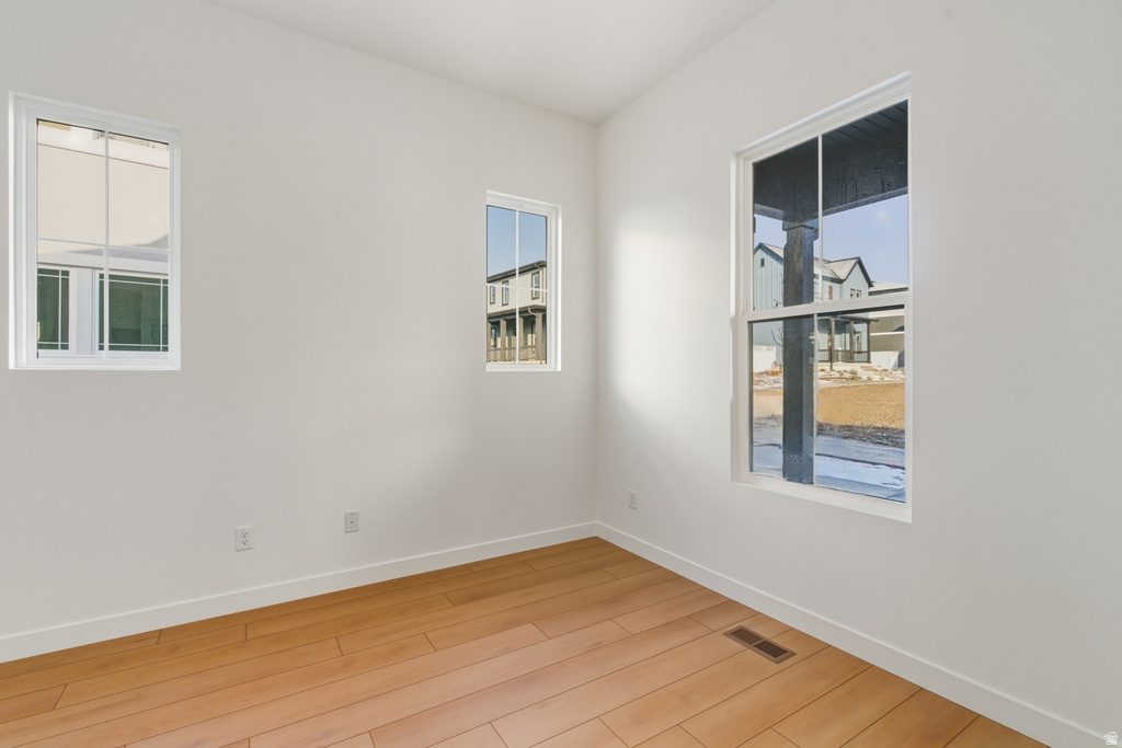 7214 S SAGE RD West Jordan, UT 84081