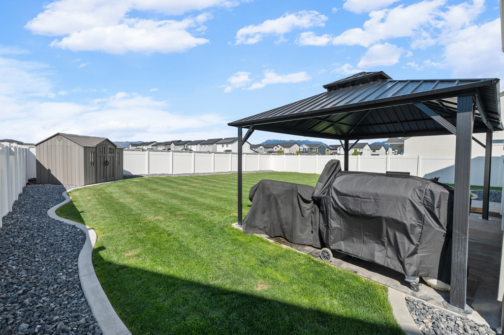 2638 W 3230 S Syracuse, UT 84075