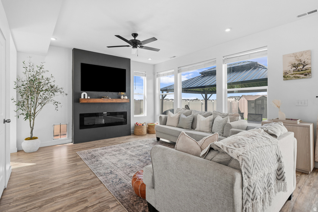 2638 W 3230 S Syracuse, UT 84075