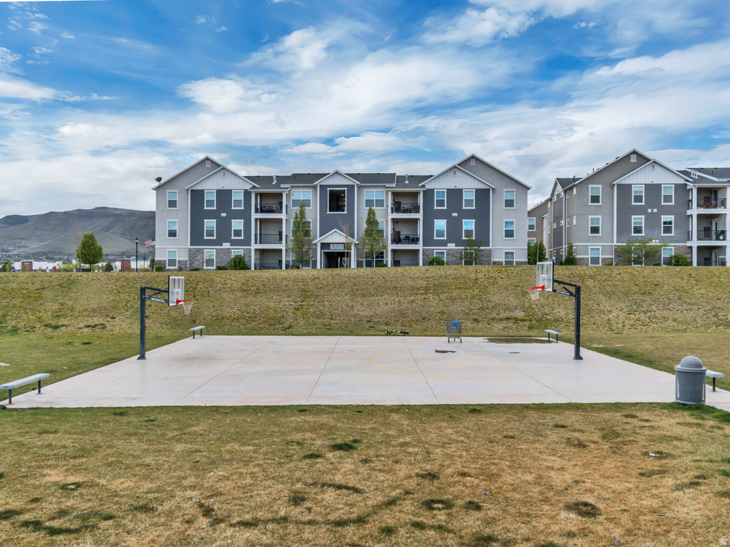 13239 S DOMINICA LN LN #G304 Herriman, UT 84096