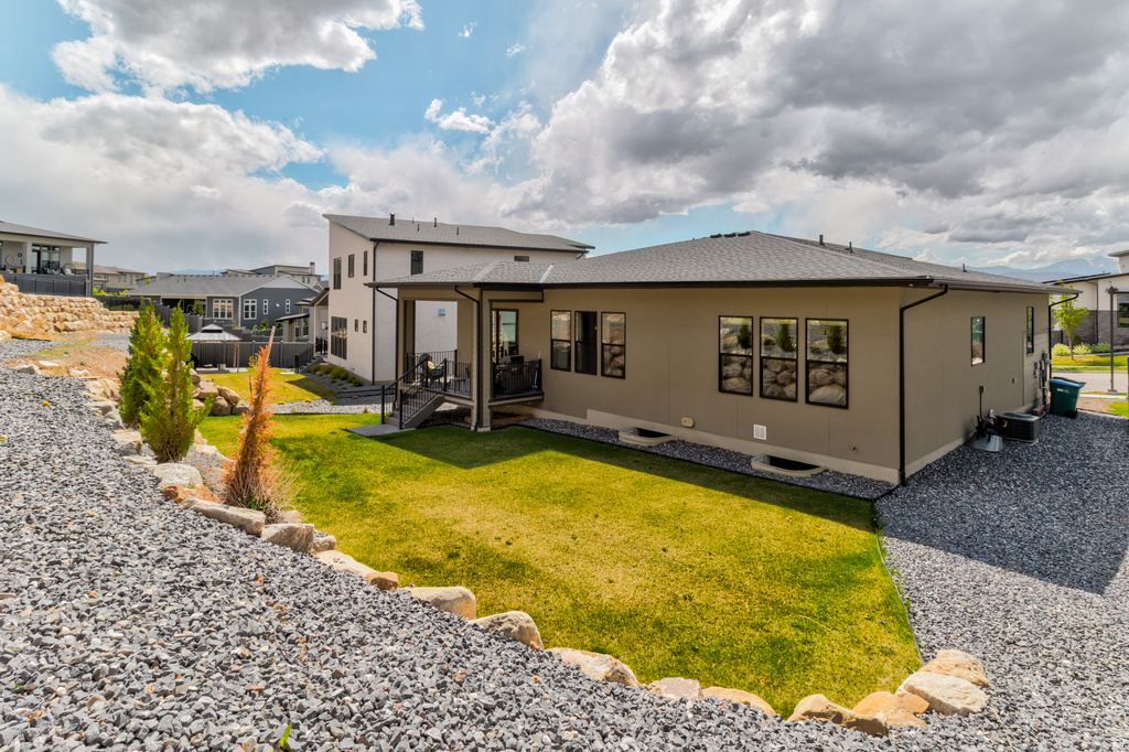 5502 N VALLEY RD Lehi, UT 84048