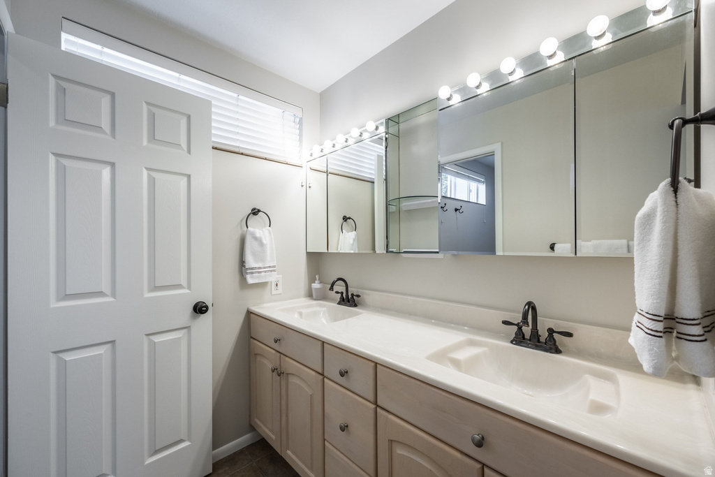 7187 S 2780 E Cottonwood Heights, UT 84121