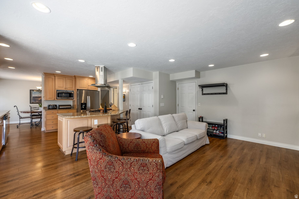 7187 S 2780 E Cottonwood Heights, UT 84121