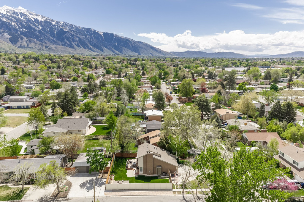 7187 S 2780 E Cottonwood Heights, UT 84121