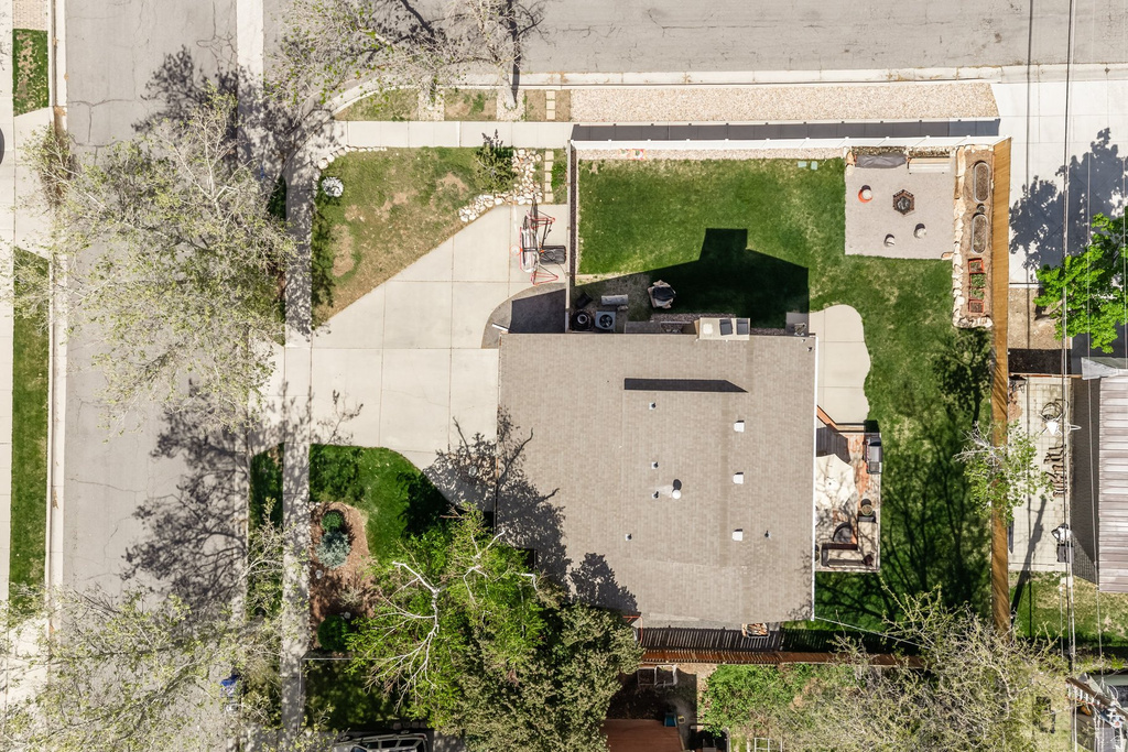 7187 S 2780 E Cottonwood Heights, UT 84121