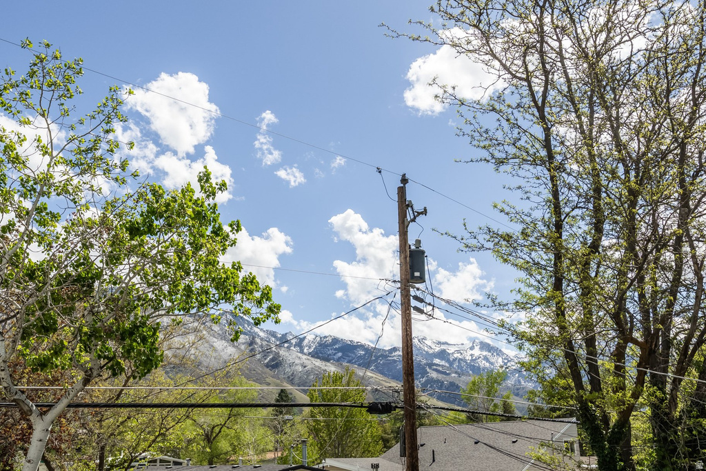 7187 S 2780 E Cottonwood Heights, UT 84121