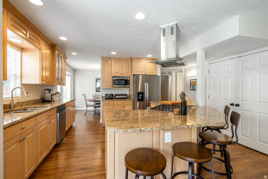 7187 S 2780 E Cottonwood Heights, UT 84121