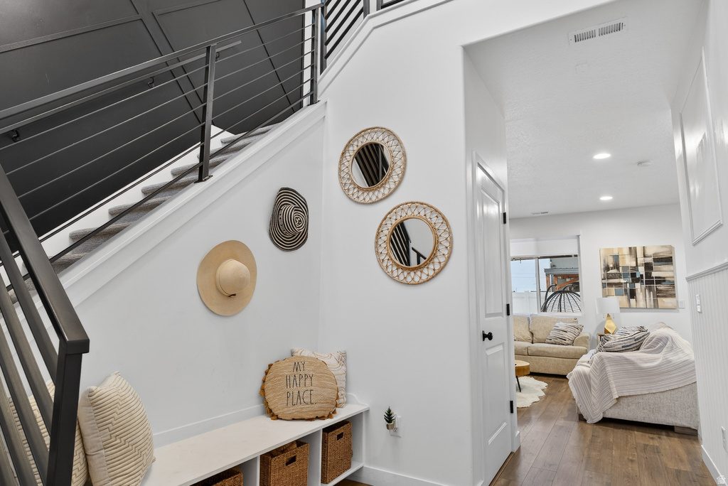 1935 W PARKVIEW DR Syracuse, UT 84075