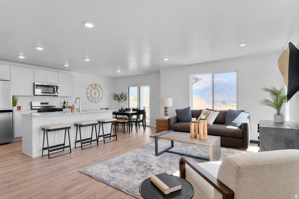 4264 N BUCKSTONE WAY #1363 Lehi, UT 84048