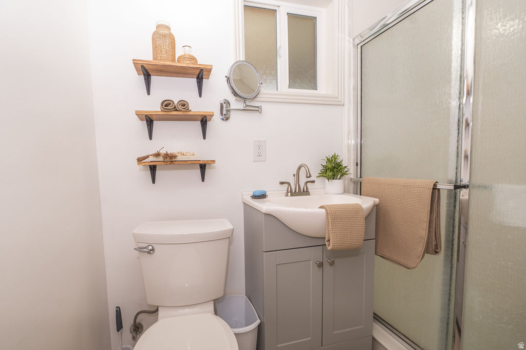 1014 PEACH DR Ogden, UT 84404