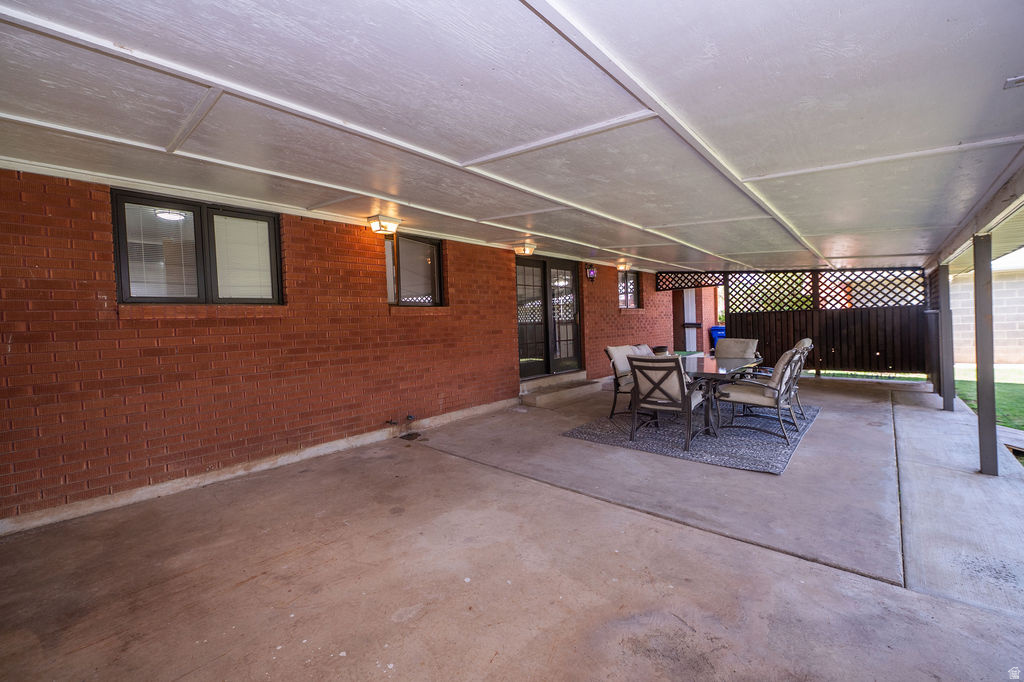 1014 PEACH DR Ogden, UT 84404